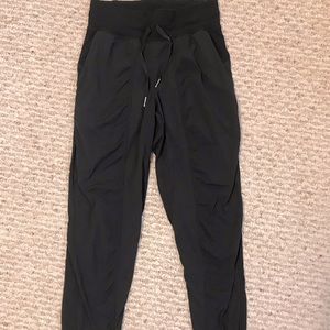 Lululemon Dance Studio Joggers 29”